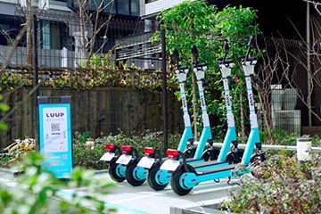 レジに電動マイクロモビリティのシェアサービスを導入